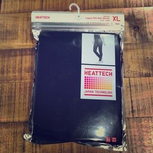 Uniqlo Heattech Black Women’s Leggings, Size XL.